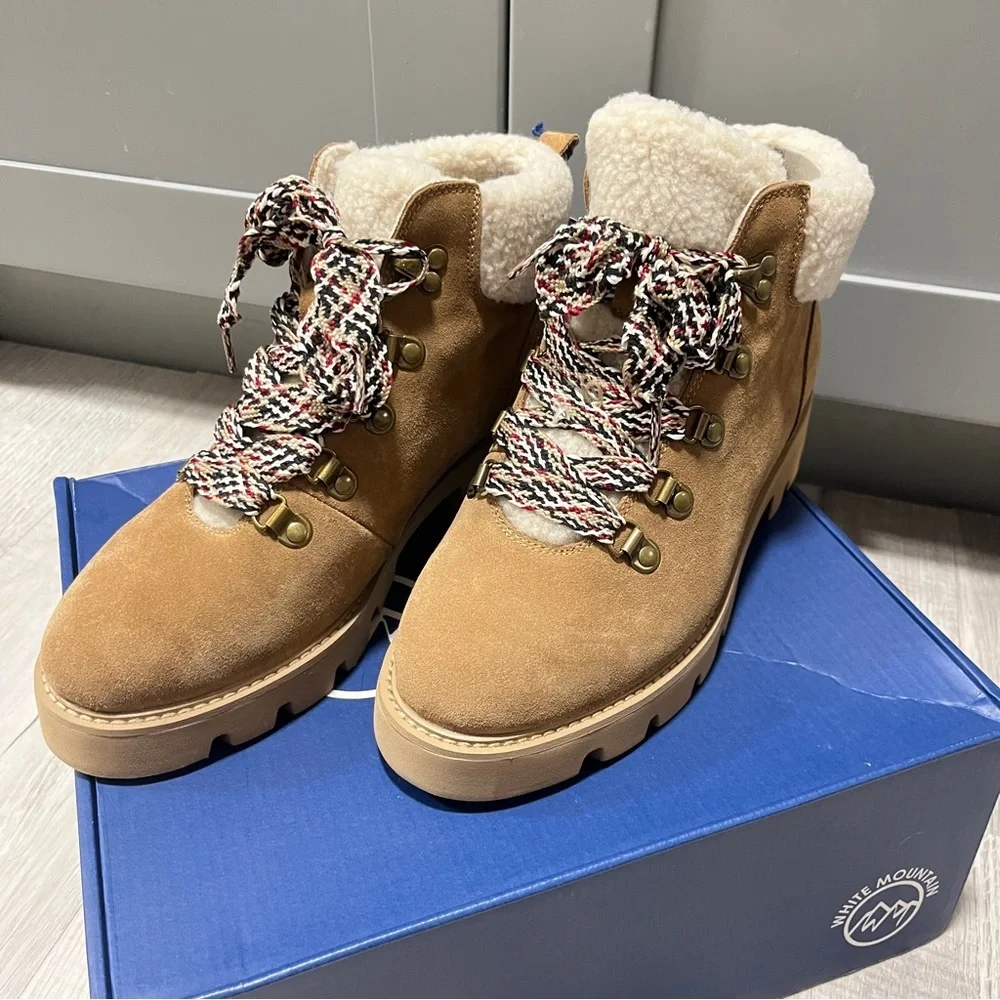 White Mountain Gloving Brown Winter Boots with Shearling, 9 Wide